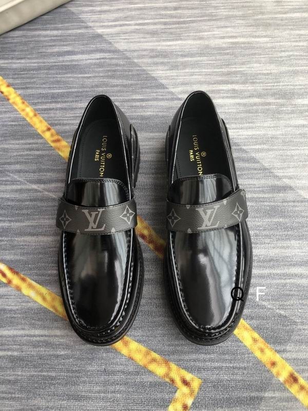 LV Men's Shoes 381